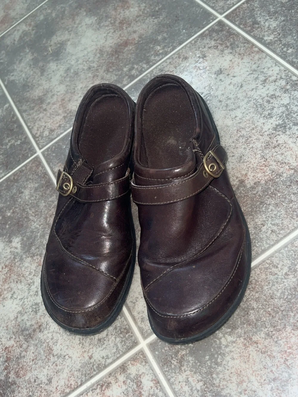 Merrell Women’s Size 10 Brown Leather Buckle Mule Clog Slip-On Shoes
